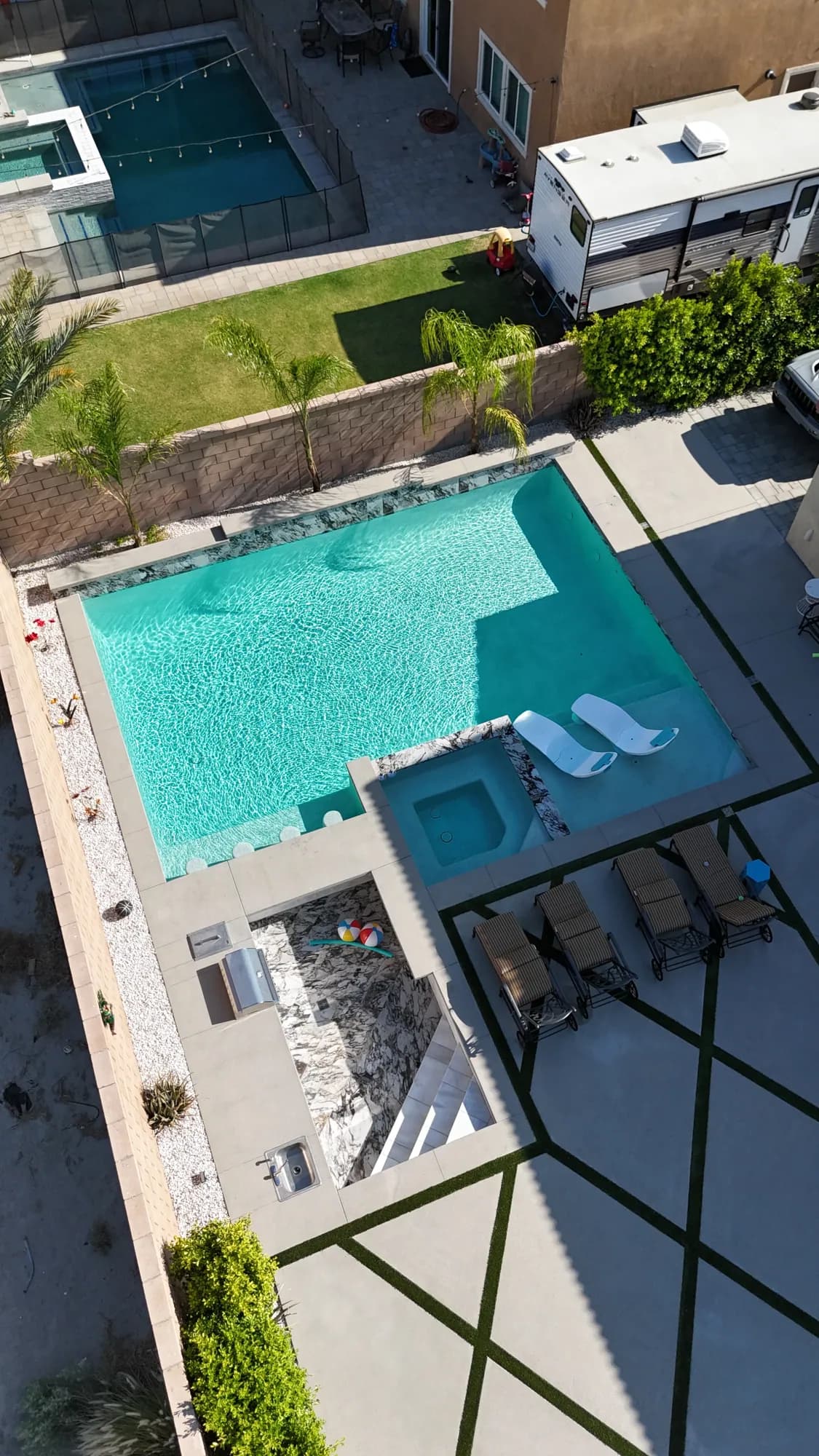 Custom pool & spa by JB Pools: Beringer residence